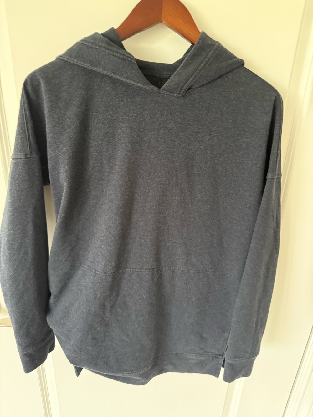 Lululemon Hoodie Size 8 - Picture 4 of 5